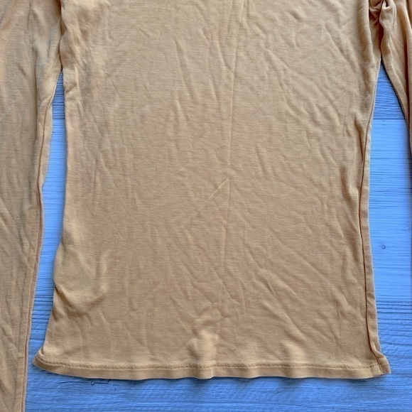 & OTHER STORIES gold long sleeve tee shirt size 0 - Picture 12 of 13